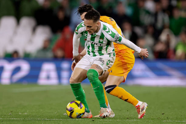 Betis hạ Real Madrid: Antony hay, nhưng còn kém “ảo thuật gia”_695b8c5e747bd.jpeg