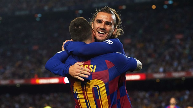 Bị đồn cho Griezmann “ra rìa”, Messi nói 1 câu khiến truyền thông im tiếng_695caf839a072.jpeg