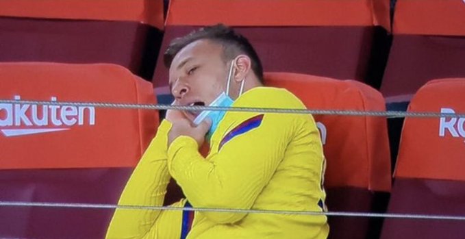 Bị nghi ngờ lòng trung thành với Barca, Arthur liền đăng đàn đính chính_695c77d435f01.jpeg