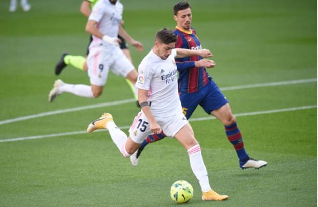 Bước ngoặt VAR, Real khiến Barca ôm hận ngay trên sân nhà_695c69b7c6448.jpeg