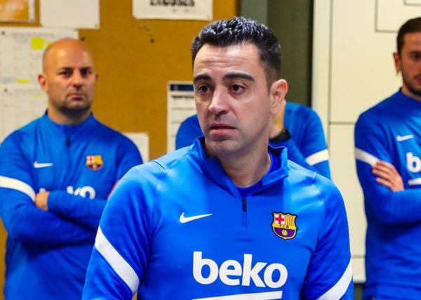 Buổi tập đầu tiên của Barca dưới triều đại Xavi, ra thiết quân luật khắt khe_695c50e223b32.jpeg