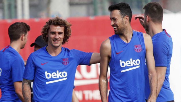 Busquets lên tiếng, nói rõ tình hình của Griezmann tại Camp Nou_695cc848e7780.jpeg