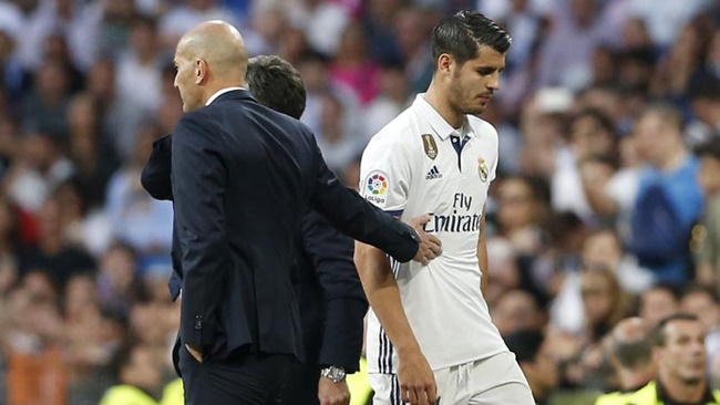 Các chữ ký đáng chú ý của Zidane tại Real Madrid_695be0de0dcf9.jpeg