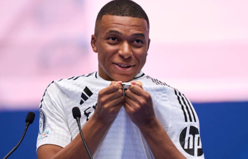 Cách Real Madrid biến ảo đội hình với Mbappe_695bc4a55adf7.jpeg