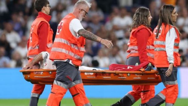 Carlo Ancelotti hé lộ chấn thương nghiêm trọng của Dani Carvajal_695bb0c42dbad.jpeg