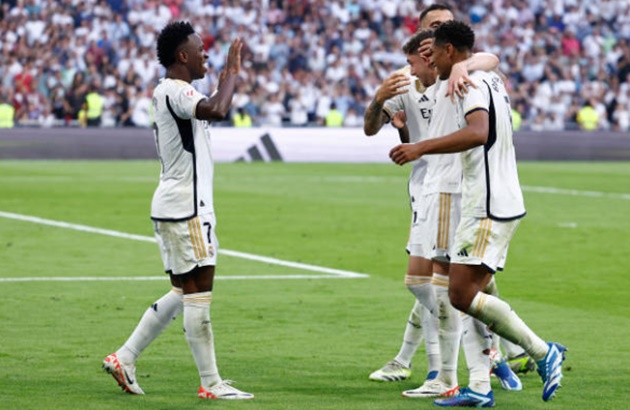 “Cậu ấy sinh ra để chơi cho Real Madrid”_695c179276e48.jpeg