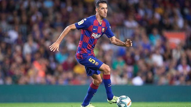 CĐV Barca đòi trảm Sergio Busquets, thay bằng tân binh_695c657a777cc.jpeg