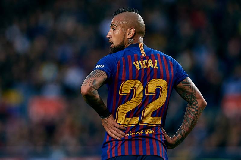 CĐV Barca: “Hắn ta u mê à? Đội hình này không cần những kẻ côn đồ”_695cab8229cb8.jpeg