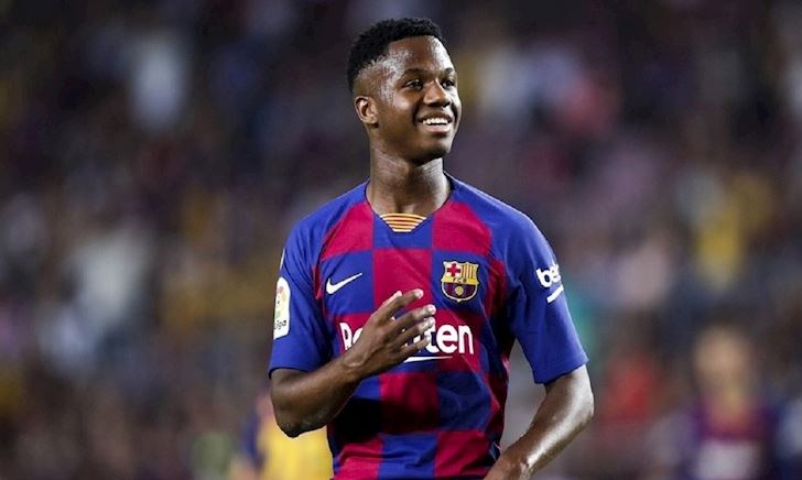 CĐV Barca phấn khích: “Mùa giải được cứu rồi, giờ là lúc cậu ấy nên ra sân nhiều hơn”_695cb3bf5421a.jpeg