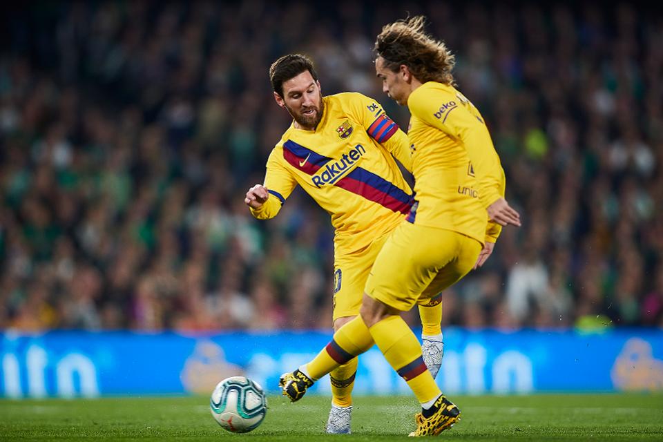 CĐV Barcelona nhận tin cực sốc về Antoine Griezmann_695c94367d3a3.jpeg