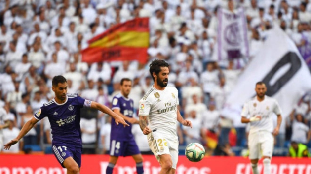 CĐV làm điều khó tin với thầy trò Zidane trong ngày hoà Valladolid_695cc14fc29e8.jpeg