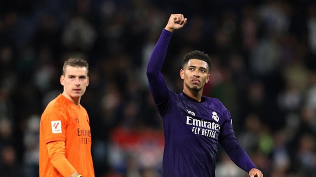 CĐV Real Madrid gửi lời chào đặc biệt đến Bellingham sau án treo giò_695be22c940f6.jpeg