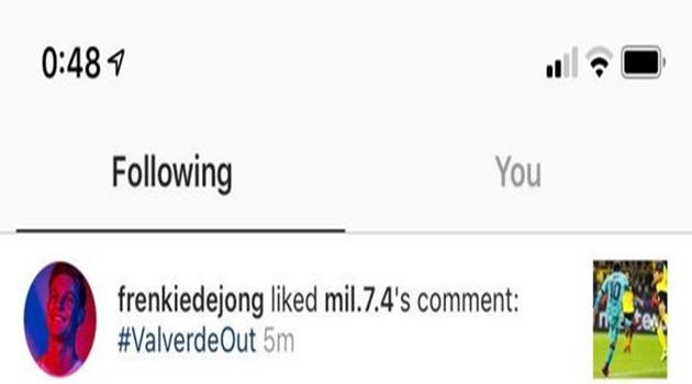 Chỉ 1 cú click chuột, De Jong khiến Valverde đứng ngồi không yên_695cb98270754.jpeg