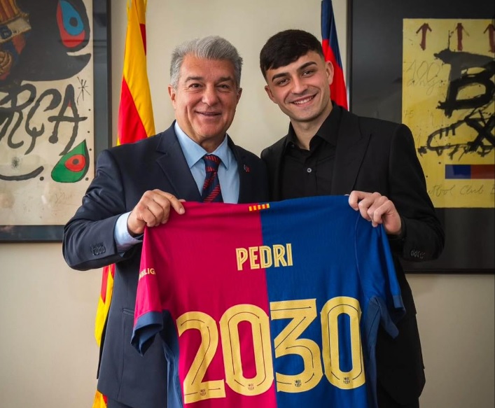 CHÍNH THỨC: Pedri gia hạn hợp đồng với Barcelona, có điều khoản ‘anti’ Ả Rập Xê Út_695b94011d2ea.jpeg
