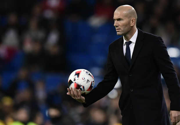CHÍNH THỨC: Real Madrid công bố HLV trưởng thay Zidane, cái tên bất ngờ!_695d0b90cdbe3.png