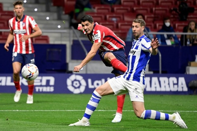 Cùng Atletico bay cao, Suarez buông lời móc mỉa Barca_695c62cd0ed6e.jpeg