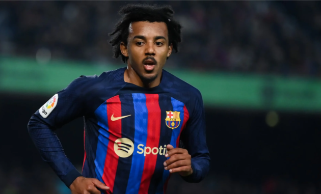 Cuộc nổi loạn kích hoạt sự bùng nổ của ngôi sao 55 triệu_695c17f7d2a83.png