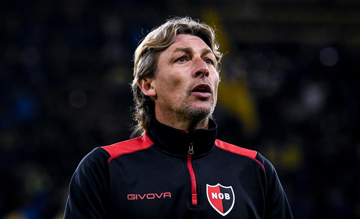 Cựu hậu vệ M.U bất ngờ được liên hệ với ghế nóng ở La Liga_695ba1289924f.jpeg