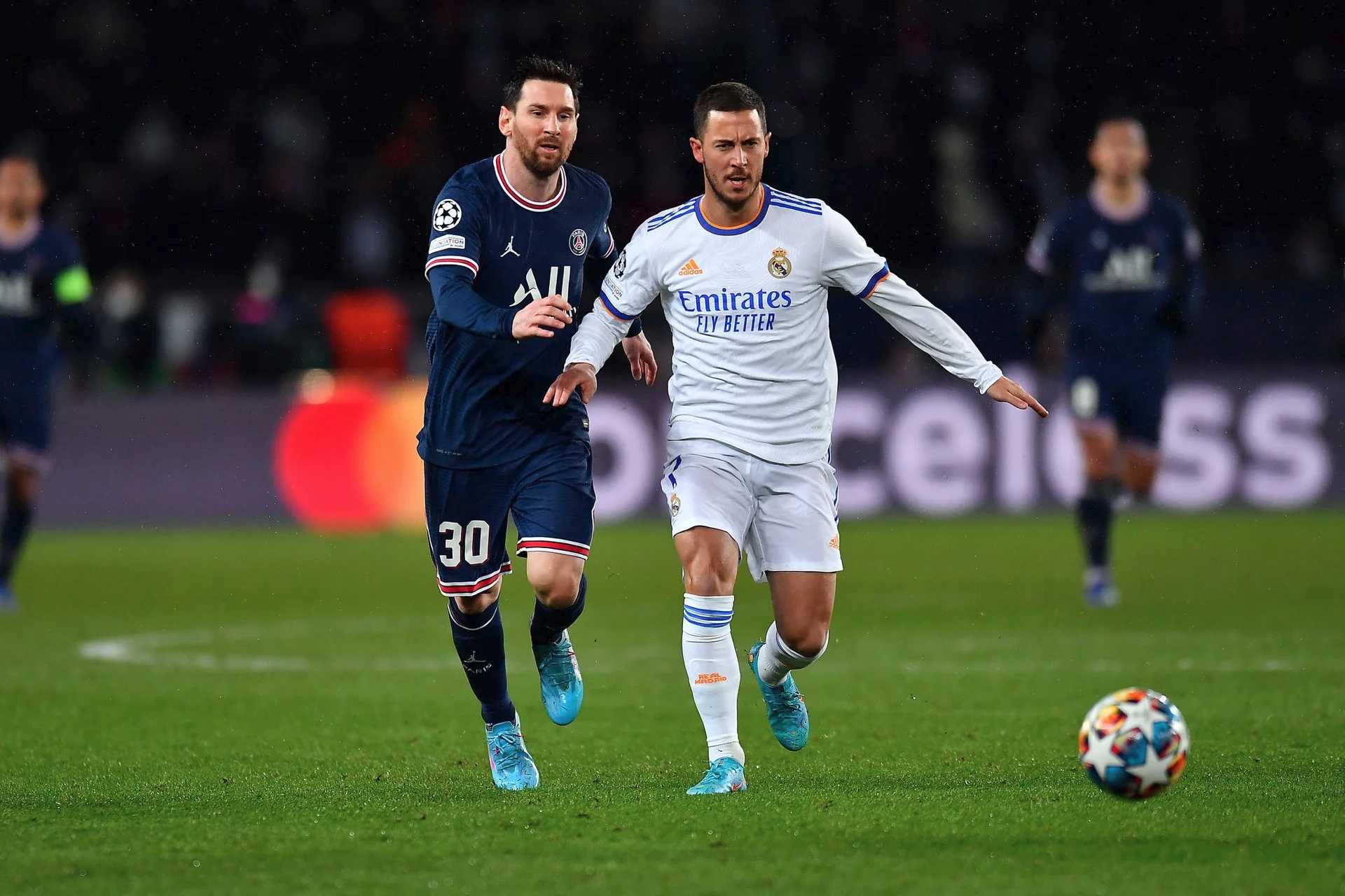 Dàn sao dự bị dài hạn của Real Madrid_695c43cf80eb6.jpeg