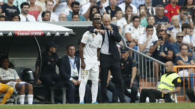 Đây, phản ứng của Vinicius sau khi bị Hazard ‘cướp’ vị trí sở trường_695cbe1698d14.jpeg