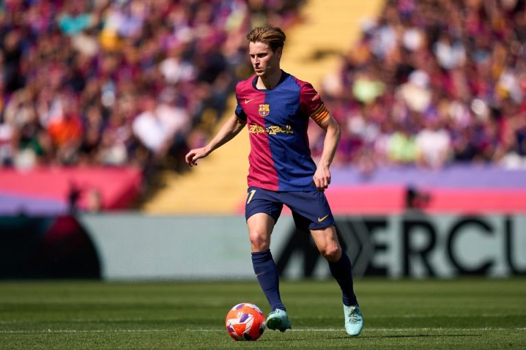 De Jong hành động bất ngờ để giúp Barcelona sớm hoàn tất gia hạn_695b763ba5fb7.jpeg