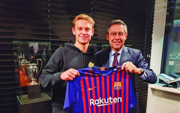 De Jong nói 1 điều, tương lai mục tiêu “siêu tiền vệ” của M.U đã rõ_695cd12066f99.jpeg