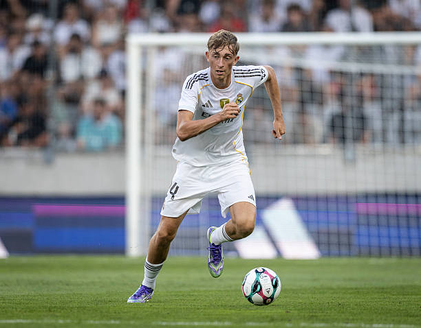 Dean Huijsen – “Số 5” không ai ngờ tới của Real Madrid_695b6ea05c9f9.jpeg