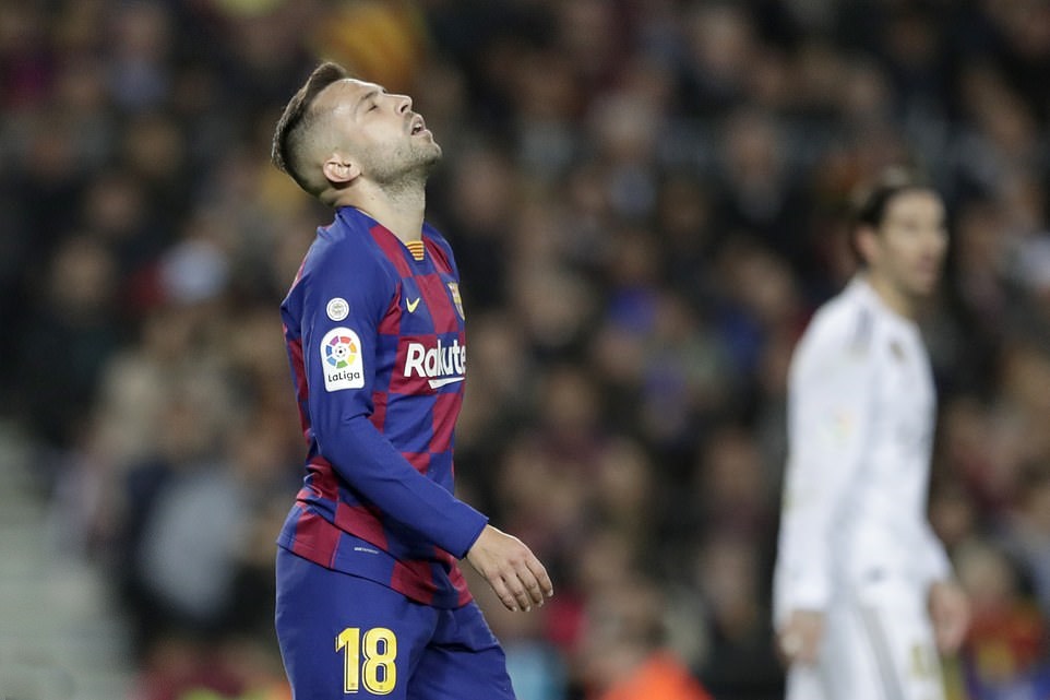 Điểm nhấn Barca 0-0 Real: Messi bất lực với các đối tác; Ramos thị uy sức mạnh_695c9f8ea41b3.jpeg