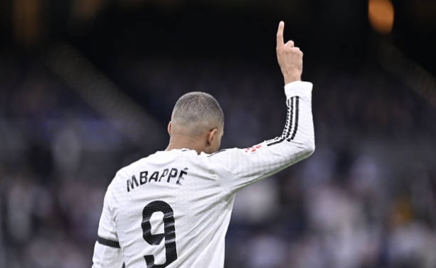 Điểm tựa tuyệt vời để Real hướng đến trận derby Madrid_695b8b61086c5.jpeg