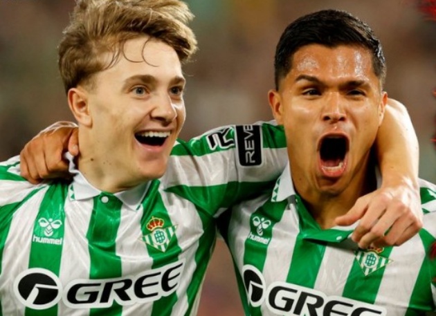 Đội của Antony hủy diệt Real Valladolid_695b81634f26f.jpeg