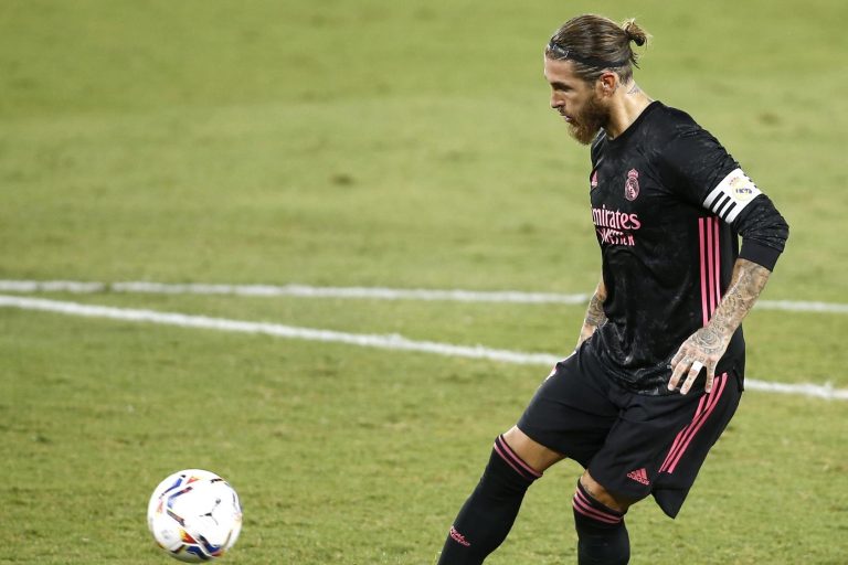 “Đối đầu với Real Madrid và VAR là quá nhiều”_695c6e26a086d.jpeg