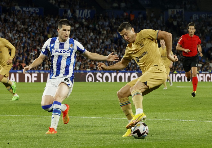 Đội hình tiêu biểu vòng 2 La Liga: Tuyến giữa Real, Lewandowski góp mặt_695c3820ea132.jpeg