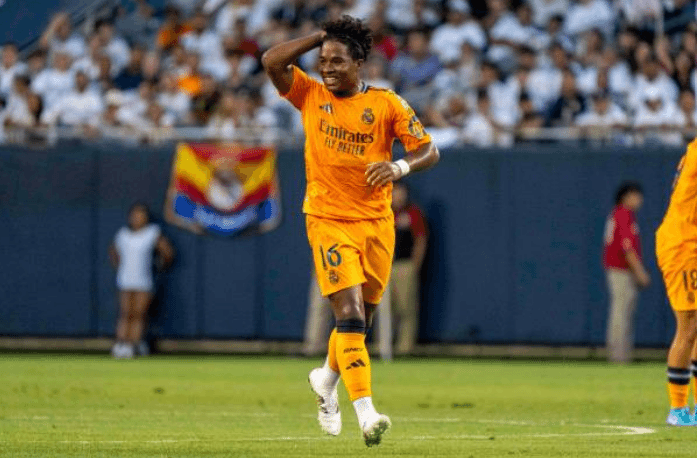 Endrick mờ nhạt, hé lộ thái độ gây choáng của ban huấn luyện Real_695bc2f0e9aa3.png