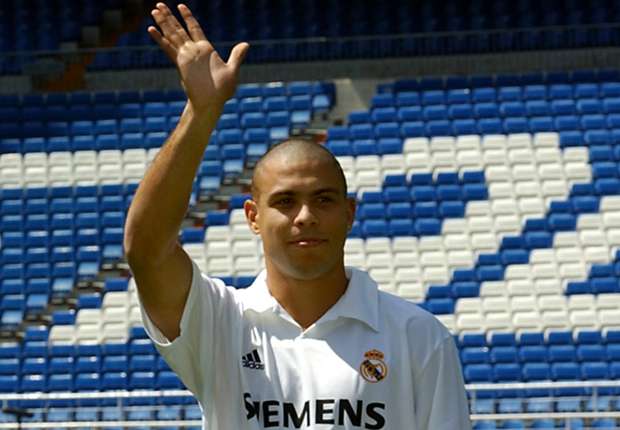 Fabio Capello: Ronaldo thích phụ nữ và đi chơi đêm, Real cần loại bỏ_695c22dbe982b.jpeg