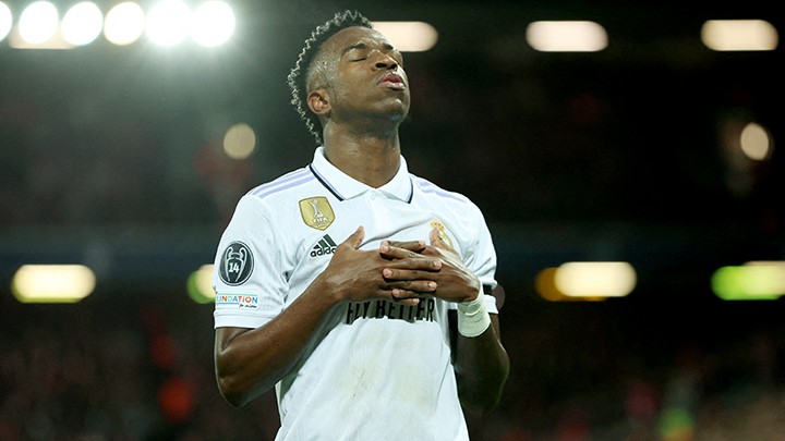 Fabregas chỉ ra Ronaldinho và Neymar mới_695c263be8230.jpeg