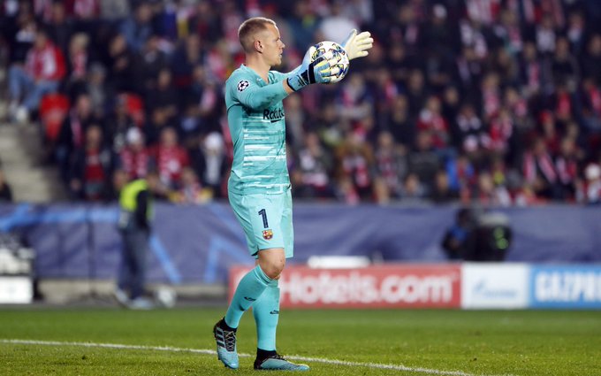 Fan Barca: “Cậu ấy chắc chắn là thủ thành xuất sắc nhất thế giới”_695cab886fbe4.jpeg