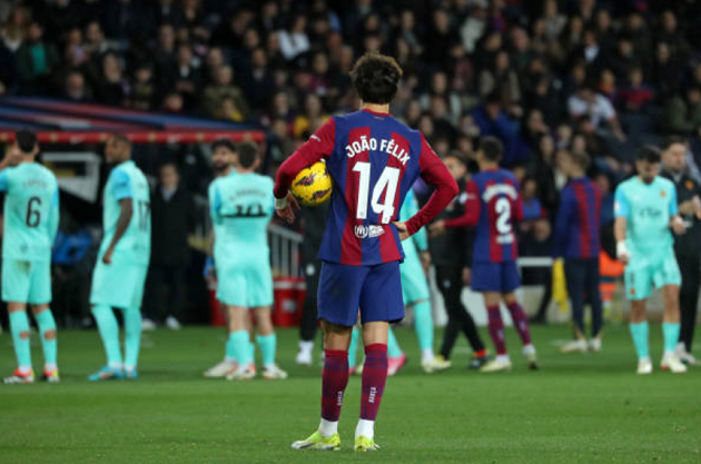 Felix muốn thay tiền bối sút phạt đền_695be7df9198e.png