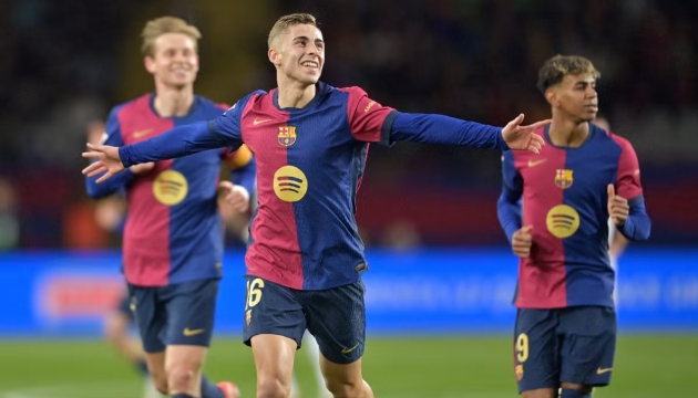 Fermin Lopez chói sáng trong ngày Barcelona thắng đậm Valencia 7-1_695b946b92dd5.jpeg