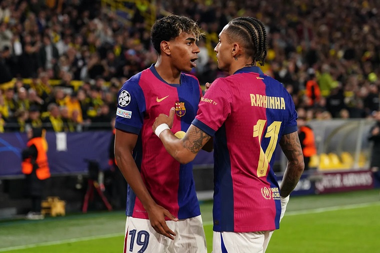 Flick khuyên Lamine Yamal tiếp tục làm việc chăm chỉ dù là “thiên tài”_695b766f35365.jpeg