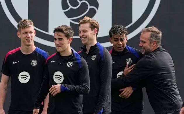 Flick lùi ngày hội quân, thưởng công học trò Barcelona_695b783d7ec7e.jpeg