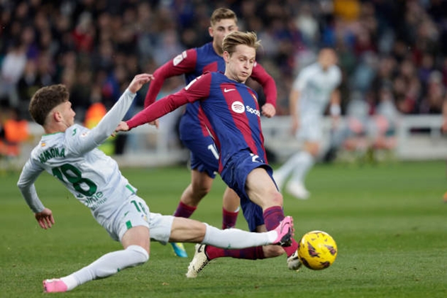 Frenkie De Jong là không thể thay thế trong đội hình Barcelona_695bebf274fd3.jpeg