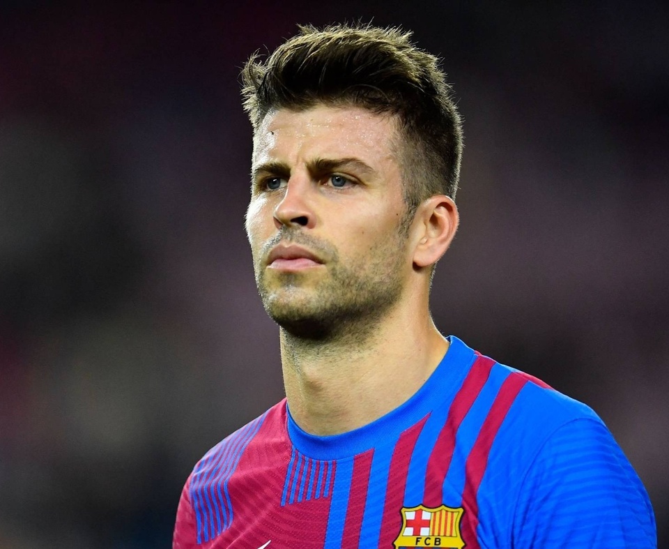 Gerard Pique từng công khai phiếu lương ở Barca_695beae88bcaf.jpeg