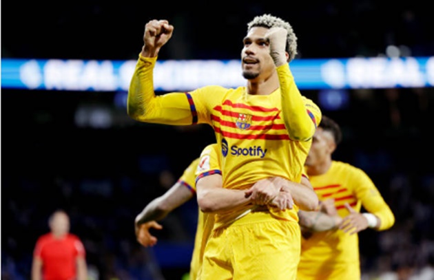 Ghi bàn phút chót, Araujo nói thẳng trình độ của Sociedad_695c1075beb6e.jpeg