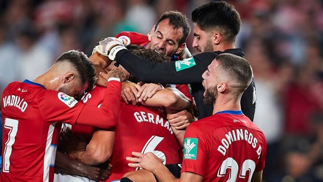 Granada: “Bầy cáo” thứ 2 tại La Liga và “đối thủ” lạ lẫm với các ông lớn_695ca8f91a4bb.jpeg