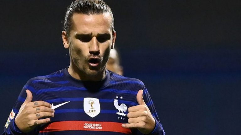 Griezmann ‘đá xoáy’ HLV Koeman: “Deschamp biết vị trí ưa thích của tôi”_695c6b42970ad.jpeg