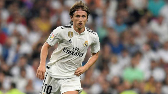 Gửi thông điệp về người này, Modric ngầm bật ‘con cưng’ của Chủ tịch Perez?_695cf5453ec3a.jpeg