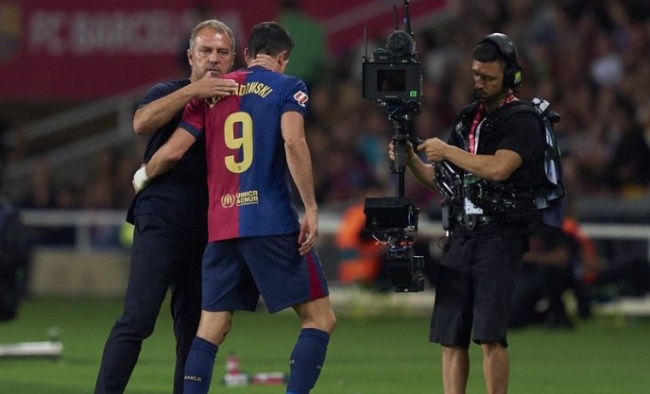 Hansi Flick tiến thoái lưỡng nan với Lewandowski_695b7e7b3ded7.jpeg