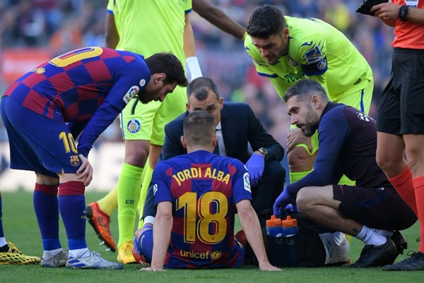 HLV Barca: “Tôi không chắc cậu ấy sẽ ra sân tại El Clasico”_695c8f6ec2cd4.jpeg