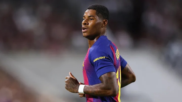 HLV Flick bức xúc vì Barca chưa thể đăng ký Rashford_695b6f075743d.jpeg