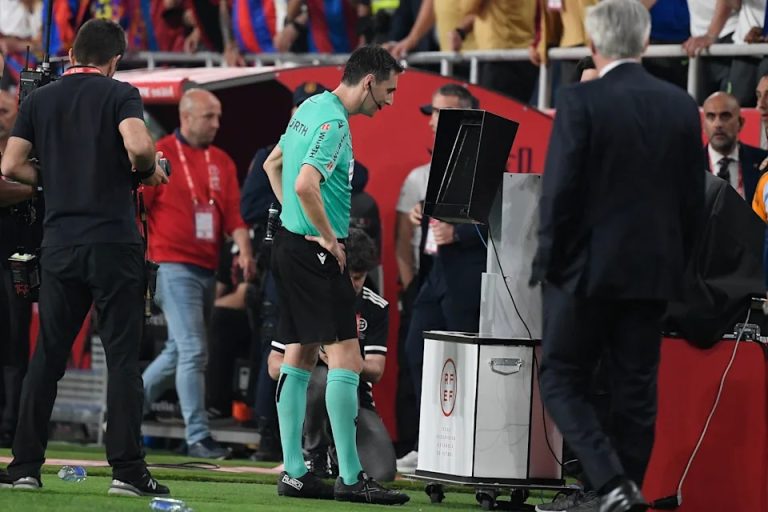 Hội trọng tài Tây Ban Nha sẵn sàng ra tòa vụ Negreira, không để Real Madrid TV bôi nhọ_695b74343d0ef.jpeg